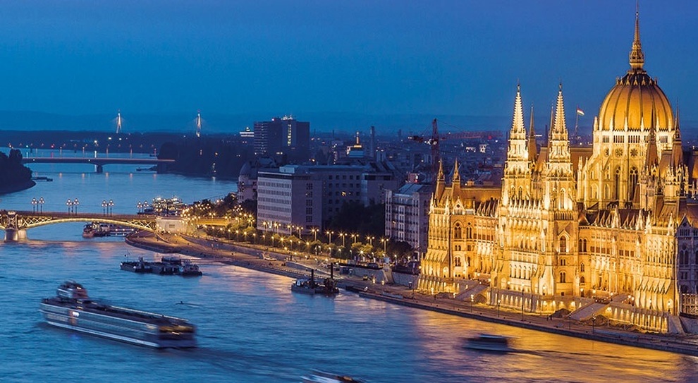 Sul_bel_Danubio_Blu.jpg