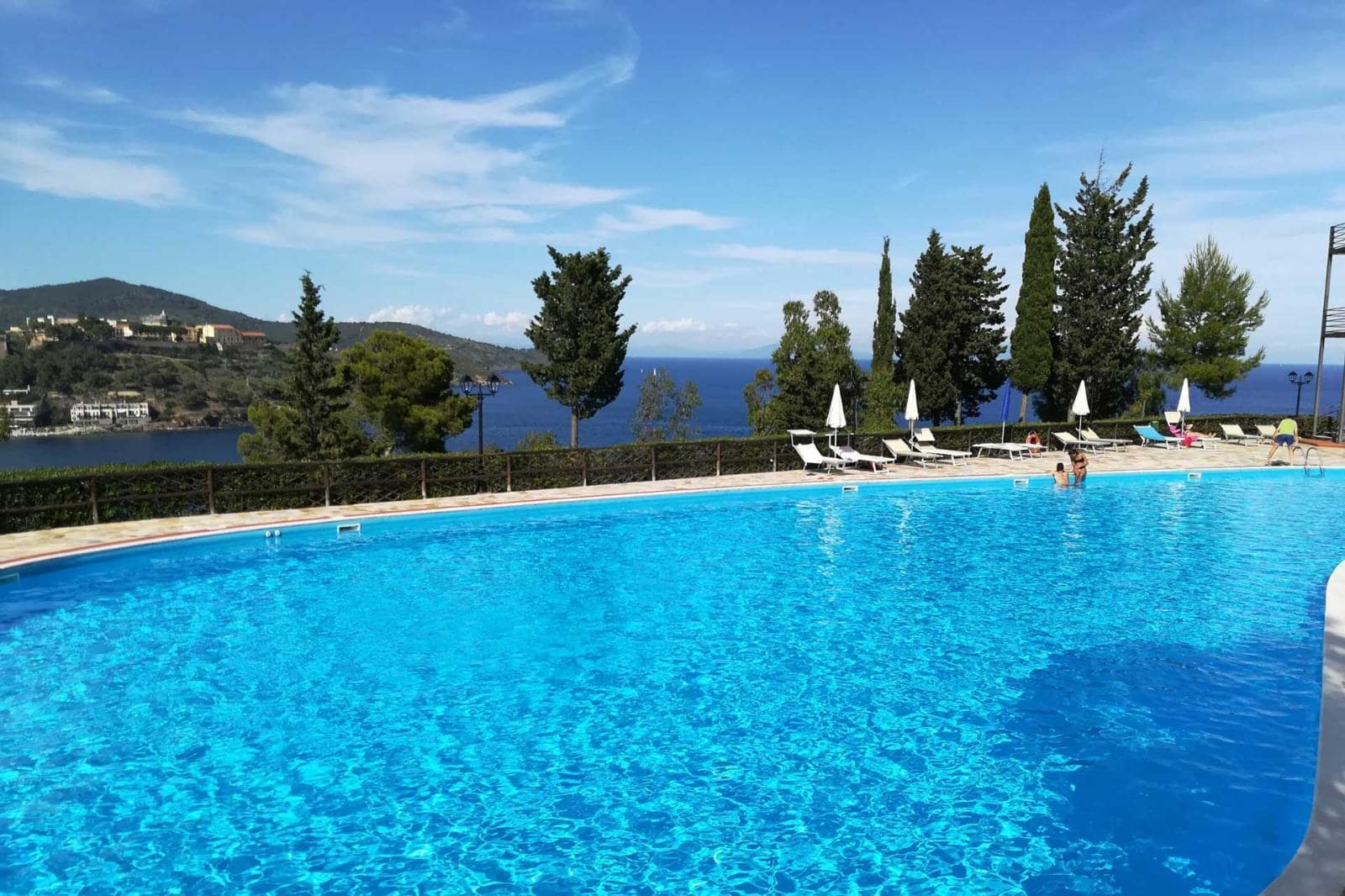 TH-Capoliveri-Piscina-Oriz-2.jpg