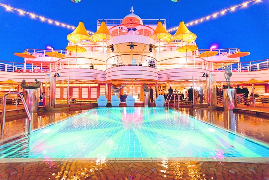 cc-costa-fascinosa-pool.jpg