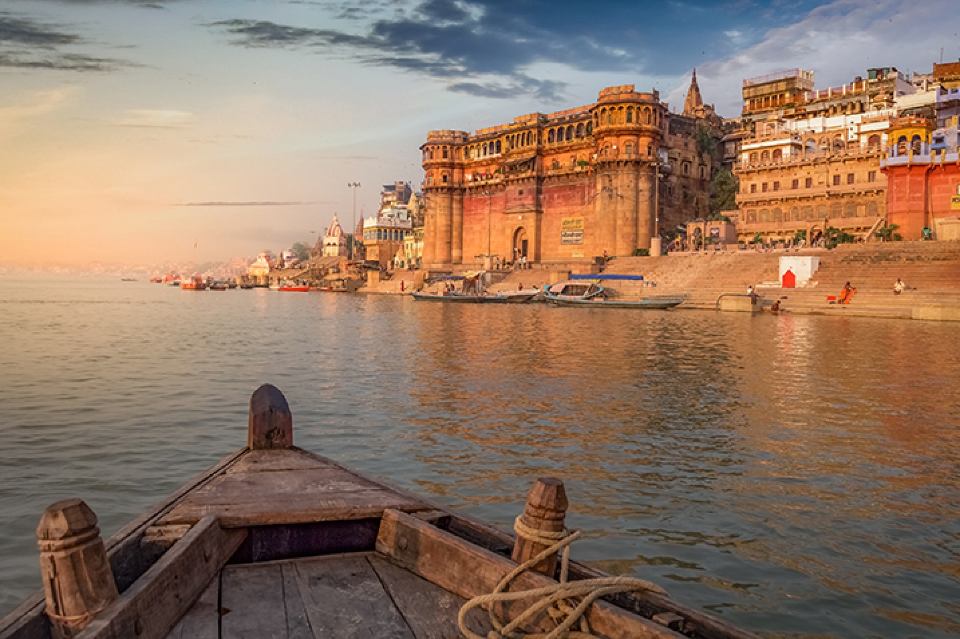 hq_fiume-sacro-india.jpg